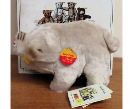 Boxed Steiff "Cosy Piggy Sulwein 18" pig

Reasonable used condition, box tarnished 