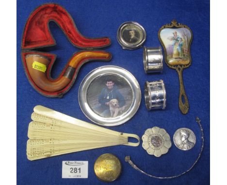 Bag of assorted collectables to include: cased pipe; pierced fan; silver photograph frames; Vesta pocket cup; Investiture of 