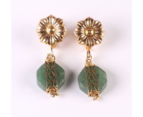 A pair of yellow metal mounted jade screw back drop earrings. 4.5cm drop. 13.5g