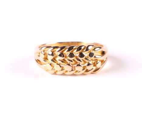 A Victorian 18ct gold keeper ring, London 1894, approx UK size K, 5g.