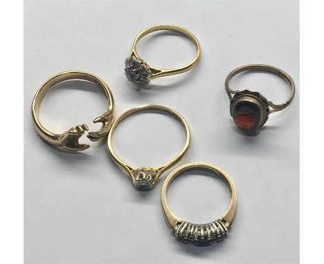 5 gold Rings includes 18ct gold & Diamond 2.2g , 9ct gold Hand Ring 5.4g 18ct gold diamond & Amethyst ring 3g and 2 9ct dress