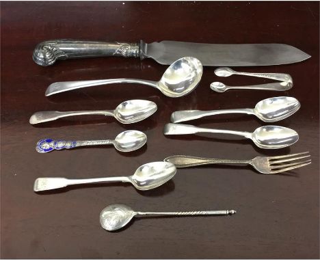collection of silver items includes russian silver spoon Gun Grip Knife etc total weight of silver 180g
