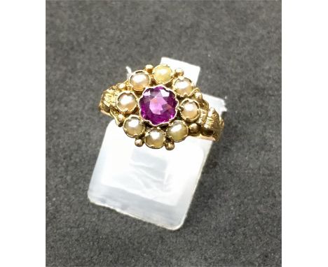 Antique Amethyst & seed-pearl Ring set in Gold 