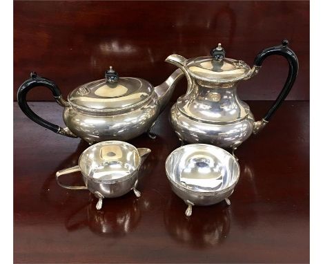 Vintage 4 piece Silver Plated Tea Service good condition