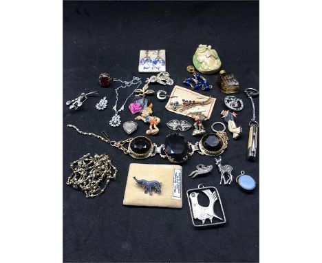 Collection of Vintage Antique Costume Jewellery