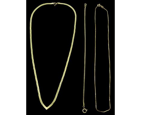 Gold herringbone link necklace, gold box link necklace and a gold bracelet, all hallmarked 9ctCondition Report:Approx 6.7gm, 