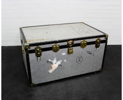 A large metal storage trunk, 54 x 98cm 