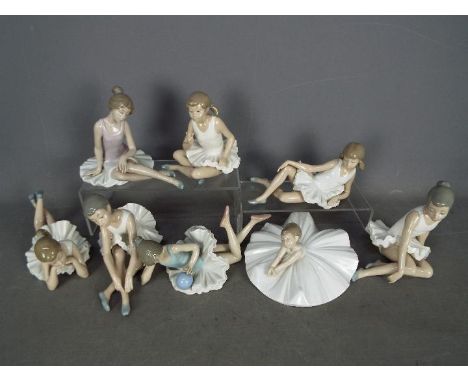 Nao - Eight Nao figurines of ballerinas, largest approximately 16 cm (h).Condition Report: Appear in excellent condition, no 