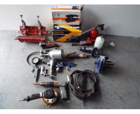 Tools - Planer, Sander, Vices and various other tools and fittings some for Hydraulic appliances.