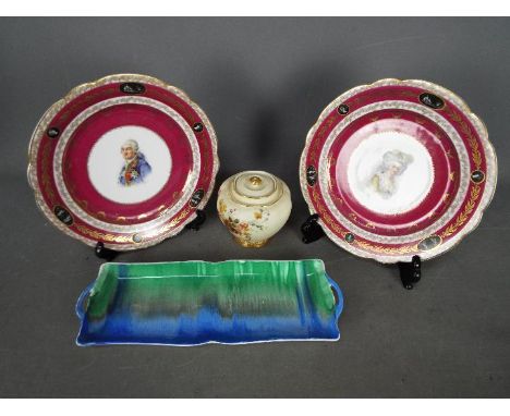 A small mixed lot of ceramics to include a Royal Worcester pot pourri, shape 1314 (lacking outer cover), a Shelley Harmony di