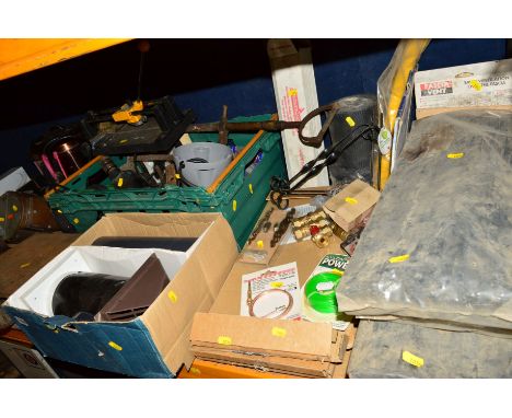  TRAY OF VARIOUS TOOLS AND LOOSE including a Hitatchi disc grinder, a Bosch drill and a Bestway filter pump, a deed box conta