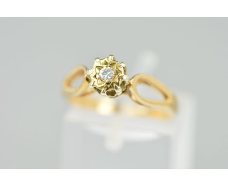 A 9CT GOLD DIAMOND RING, designed as a brilliant cut diamond within an illusion setting to the openwork shoulders with a 9ct 