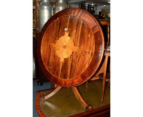 A REPRODUCTION MAHOGANY AND OAK INLAID CIRCULAR TILT TOP TRIPOD TABLE