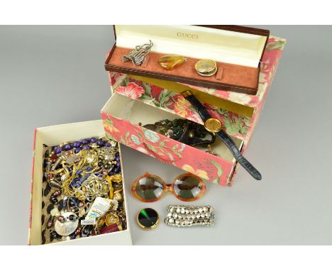 A SMALL SET OF THREE FLORAL CARDBOARD DRAWERS CONTAINING MAINLY COSTUME JEWELLERY to include a marcasite flower brooch, a pai