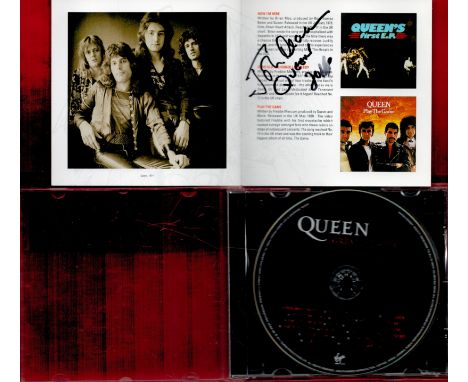 Queen Greatest Hits Cd Signed Inside Brochure By John Deacon. Good Condition. All autographs come with a Certificate of Authe