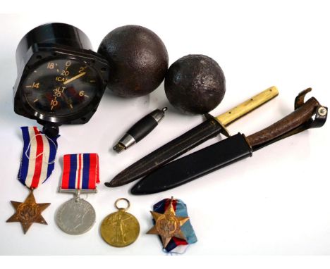 Assorted Militaria, including RAF MK.XVII A 6A/1538 bakelite-cased 1000ft altimeter, with broad arrow mark, original box; two