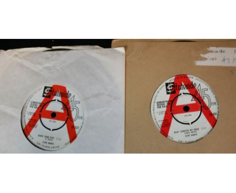 SLIM HARPO - 2 x demonstration 7" singles issued on Stateside. Shake Your Hips  (SS 527), the record is in VG+ condition, wit