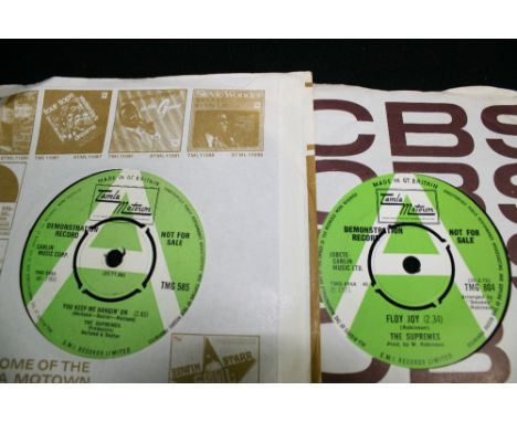 THE SUPREMES - 2 x 7" demonstration singles issued on the green/white Tamla Motown label. You Keep Me Hangin' On (TMG 585) is