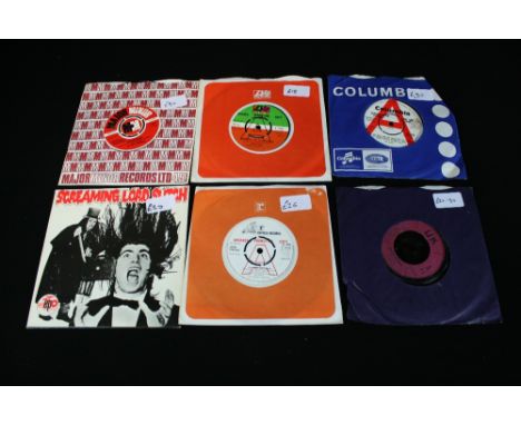 ROCK/ALTERNATIVE - Collection of 18 x 7" singles, to include collectable titles. Sides to include Gram Parsons - The New Soft