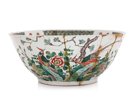 A LARGE FAMILLE VERTE PORCELAIN PUNCH BOWL
Of Kangxi style, probably 19th century, the sturdily potted bowl decorated to the 