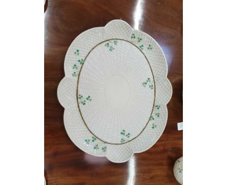 comprising of tea pot, sugar bowl, cream jug, tray and 4 cups and saucers (all in the shamrock pattern) (12) 