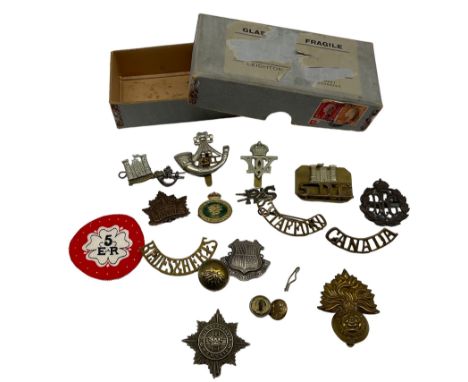 Officers WWI RFC cap badge, 5th Dragoon Guards badge, Kings Shropshire Light Infantry badge etc