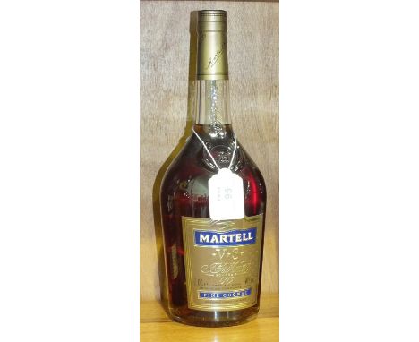 Martell VS Fine Cognac, 1L, 40% vol, one bottle.