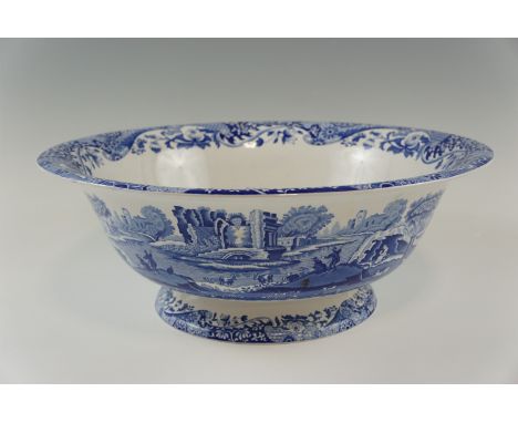 A Spode Italian ware bowl, 36 cm