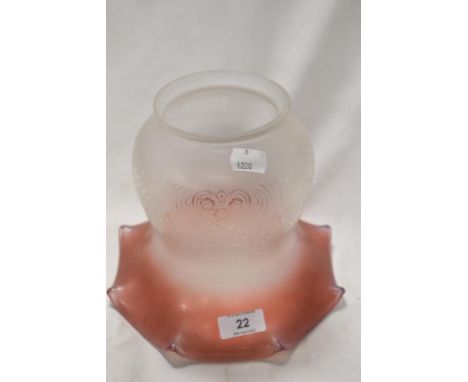 A Victorian oil lamp ruby fade glass shade with etched Art Nouveau design. No chips or damage found.&nbsp;
Gallery measure ju
