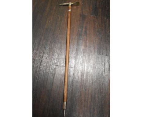 An early 20th century explorers Fritz Jorg ice axe.
Approximately 120cm length and 14kg.&nbsp;