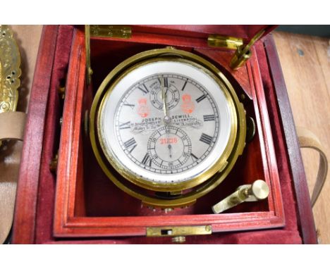A modern Joseph Sewill gimballed clock in a dual lid no. 21328, in a mahogany case with brass fittings and carrying handles, 