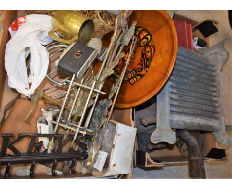 Boxes and Objects - A vintage radiator; fire irons; a pair of brass andirons; books; etc quantity (two boxes) 