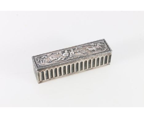 German silver tobacco or trinket box, the lid with figures feeding sheep, import marks for Chester, B.Muller &amp; Son, 88g. 