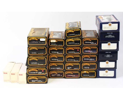 Approx 30 x 00 gauge wagons, by Mainline, Bachmann and others, including private owner wagons, bogie wagons, NE wagons, and o