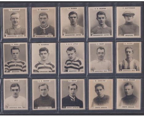 Cigarette cards, Phillips, Footballers (Black Oval back), 'K' size (set, 399/400, missing no 1) includes Meredith, Manchester