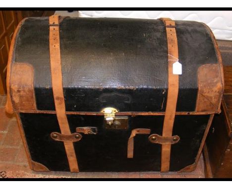Antique dome top travelling trunk 