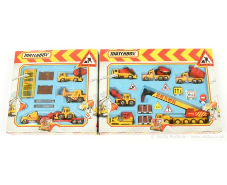 Matchbox CS71 Construction Gift Set to include Convoy Series Truck &amp; Trailer plus 3 x Superfast to include Tractor Shovel