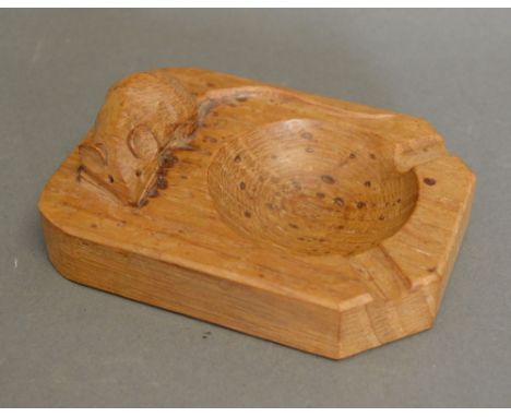 A Robert (Mouseman) Thompson Carved Oak Ashtray, 10 x 7.5 cms