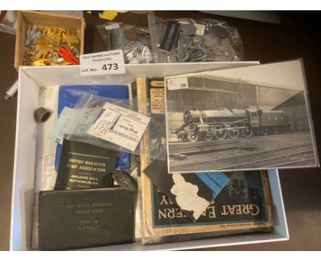 Collectables : Railway ephemera inc ticket books modern badges &amp; some older items
