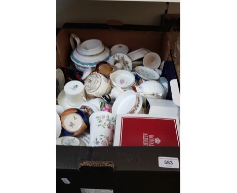 More than 40 assorted ceramic items including a Royal Doulton Brambly Hedge trinket box, other items by Royal Albert, Shelley