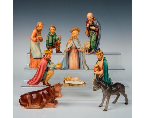 Nine piece nativity scene comprising of Baby Jesus, Mary, Joseph, Kneeling Shepherd Boy, Standing Shepherd with Sheep, 2 knee