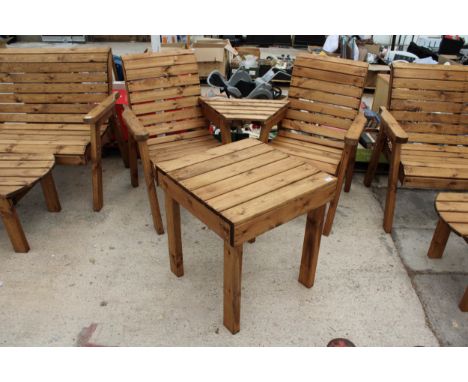 AN AS NEW EX DISPLAY CHARLES TAYLOR PATIO SET COMPRISING OF A LOVE SEAT AND SIDE TABLE *PLEASE NOTE VAT TO BE ADDED TO THE HA