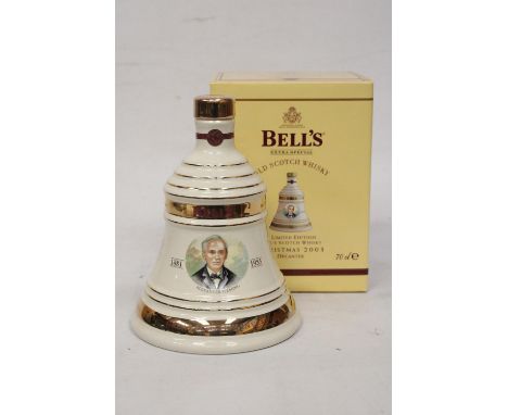 A SEALED BELL'S EXTRA SPECIAL 70 CL OLD SCOTCH WHISKY IN A LIMITED EDITION CHRISTMAS 2003 DECANTER 