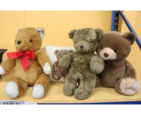 THREE VINTAGE COLLECTABLE LARGE TEDDY BEARS, TWO FROM 1970'S AND ONE FROM 1990'S, PLUS A TEDDY BEAR CUSHION 