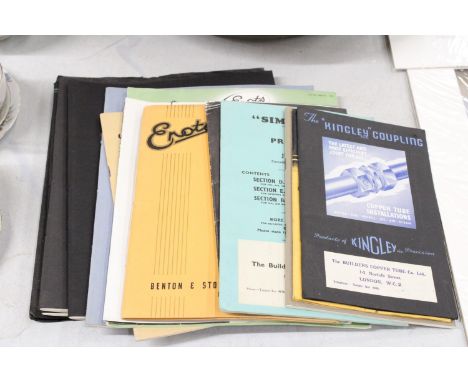 A COLLECTION OF VINTAGE BOOKLETS TO INCLUDE, THE DESIGN OF STEEL GIRDER BRIDGES, THE PLASTIC DESIGN OF COLUMNS, COPPER TUBES,