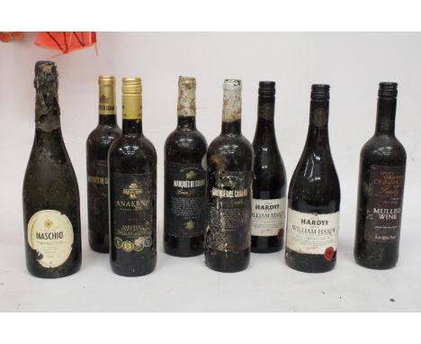 EIGHT BOTTLES OF WINE TO INCLUDE TWO BOTTLES OF HARDYS 1853 WILLIAM HARDY SHIRAZ 2015, THREE BOTTLES OF MARQUES DE CARANO GRA