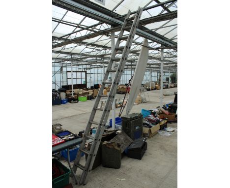 A 26 RUNG ALUMINIUM TWO SECTION EXTENDING LADDER 
