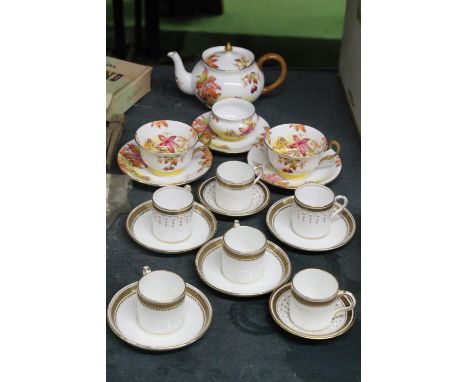 RARE & Collectible Antique Set popular of 4 Fenton England Victoria Porcelain 