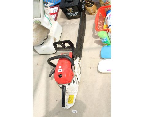 A VEHPRO PETROL CHAINSAW 