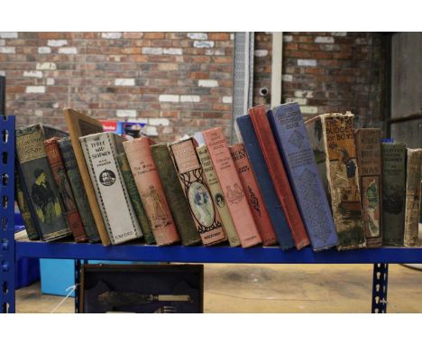 FOURTEEN VINTAGE STORY BOOKS TO INCLUDE A MUSIC BOOK PLUS SEVEN VARIOUS VINTAGE BOOKS AND ANNUALS TO INCLUDE THE CHILDRENS OB